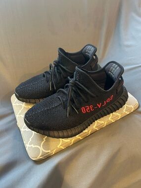Adidas / Yeezy Boost 350 V2 “Bred”